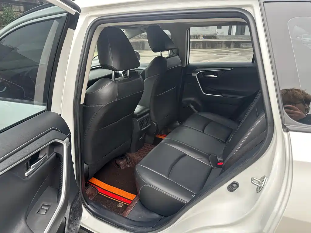 RAV4 Rongfang 2022 2.0L CVT two-wheel drive fashion Plus version купить на сайте DeffCars