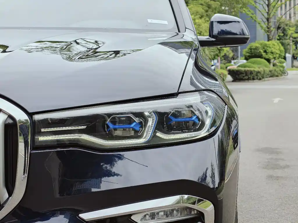 BMW X7 2021 xDrive40i Exclusive M Sports Package купить на сайте DeffCars