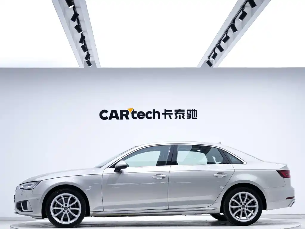 Audi A4L 2019 40 TFSI Fashion Type National VI купить на сайте DeffCars
