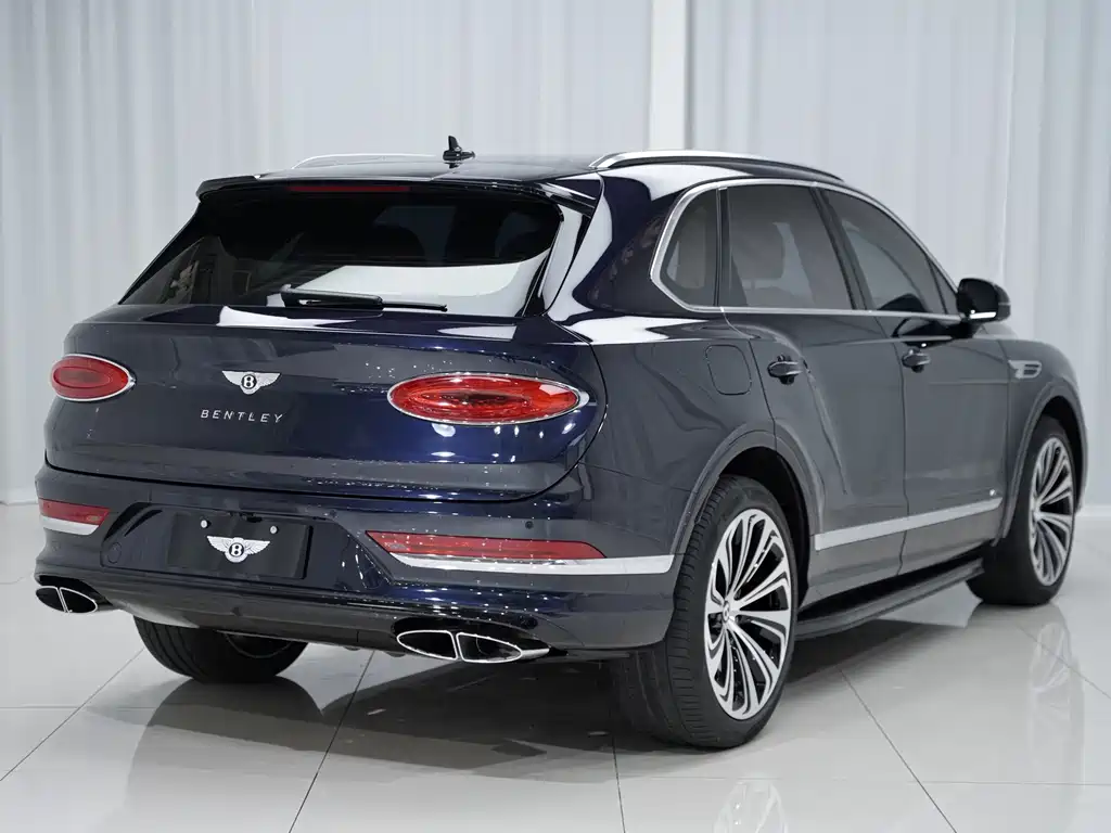 Bentayga 2021 4.0T V8 купить на сайте DeffCars