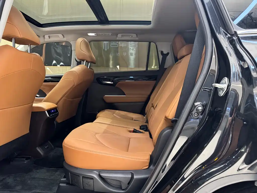Highlander 2024 380T four-wheel drive premium version 7 seats купить на сайте DeffCars