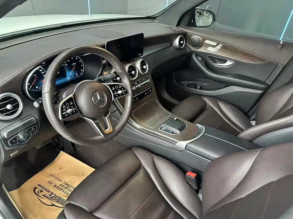 Mercedes-Benz GLC 2021 GLC 260 L 4MATIC luxury model купить на сайте DeffCars