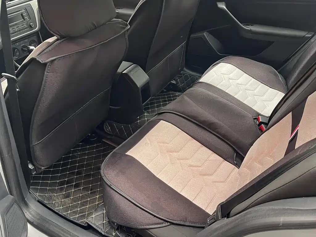 Lavida 2015 1.6L automatic fashion version купить на сайте DeffCars