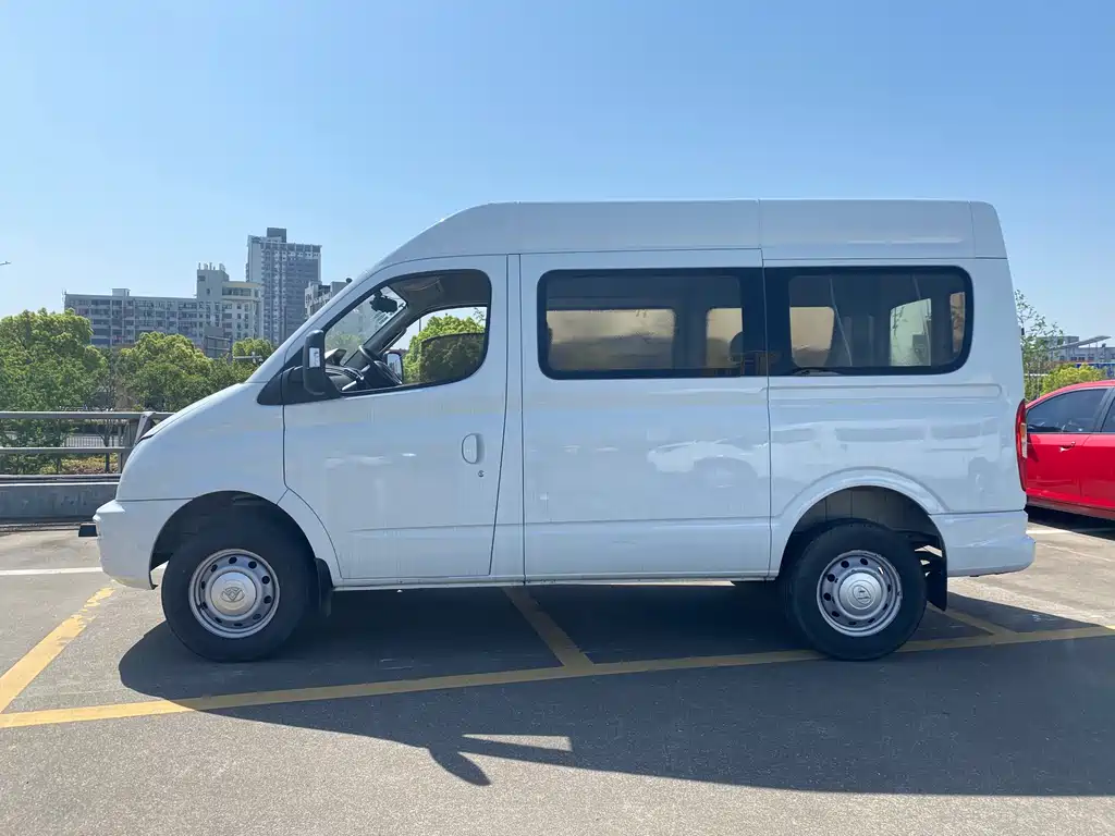Xintu V80 2017 2.5T 6-speed manual Aoyuntong Guo V short-axle mid-top 5/6/10 seats купить на сайте DeffCars