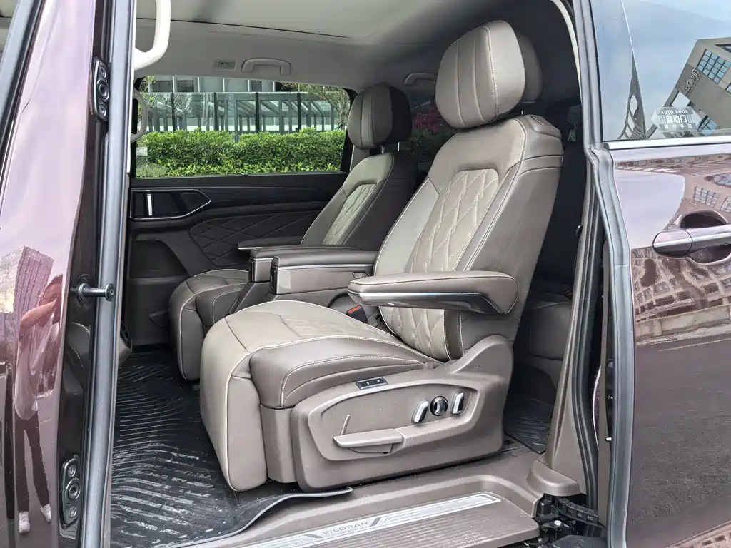 Weiran 2022 380TSI Premium Edition купить на сайте DeffCars