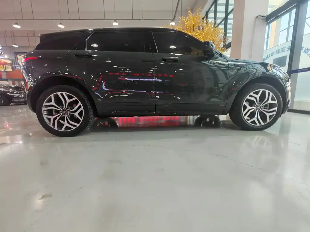 Range Rover Evoque 2021 Evoque L 249PS R-Dynamic First edition купить на сайте DeffCars