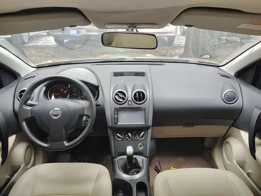 Qashqai 2012 1.6XE Wind 5MT 2WD купить на сайте DeffCars