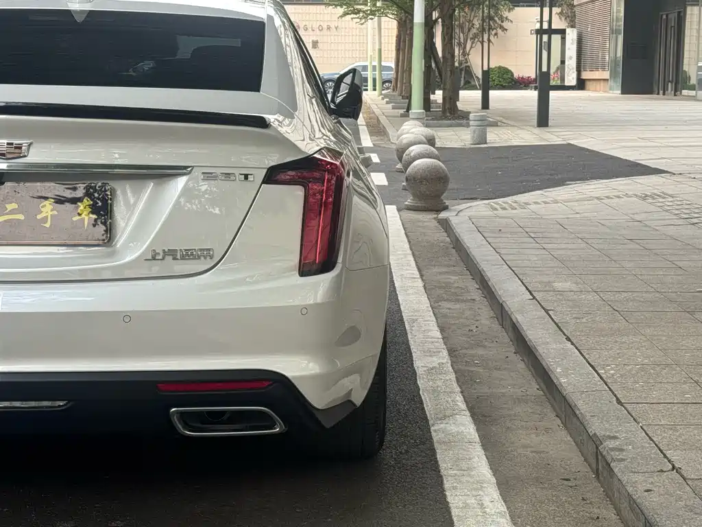 Cadillac CT5 2024 28T luxury model купить на сайте DeffCars