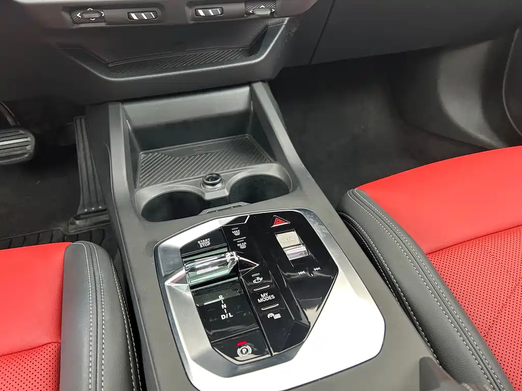BMW 2 Series 2025 225L M Sports Night Package купить на сайте DeffCars