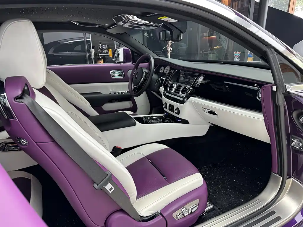 Phantom 2018 6.6T standard model купить на сайте DeffCars