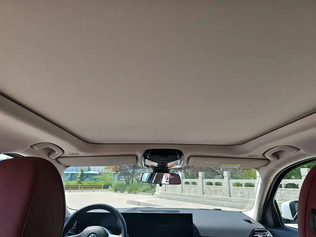 BMW i3 2022 eDrive 35 L купить на сайте DeffCars