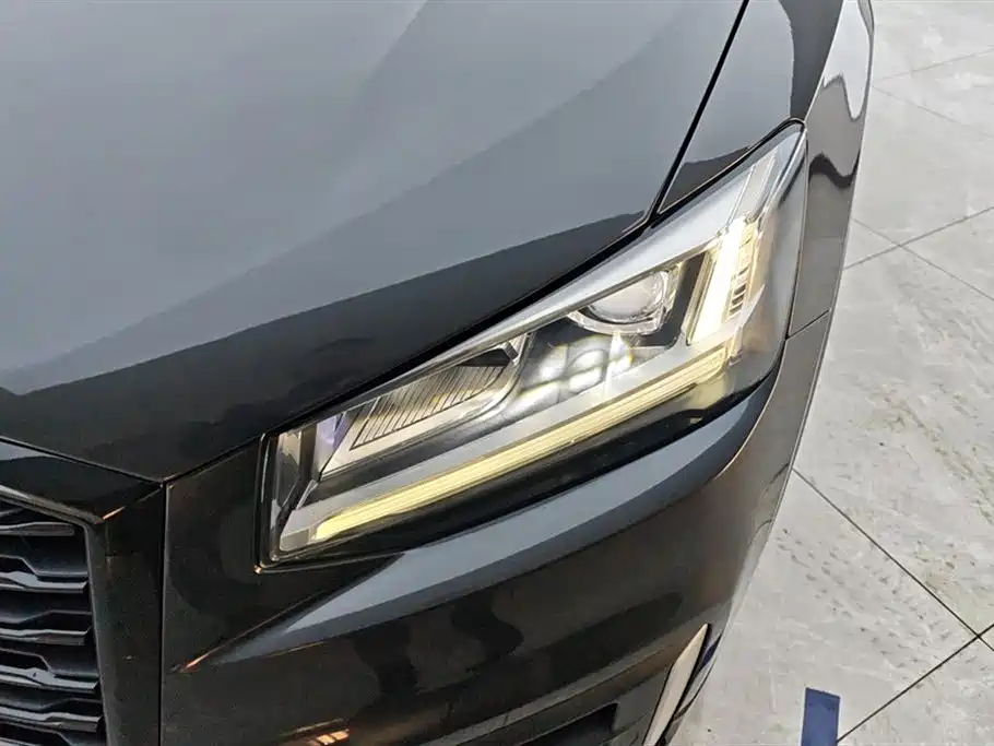 Audi Q2L 2021 35 TFSI aggressive and dynamic model купить на сайте DeffCars