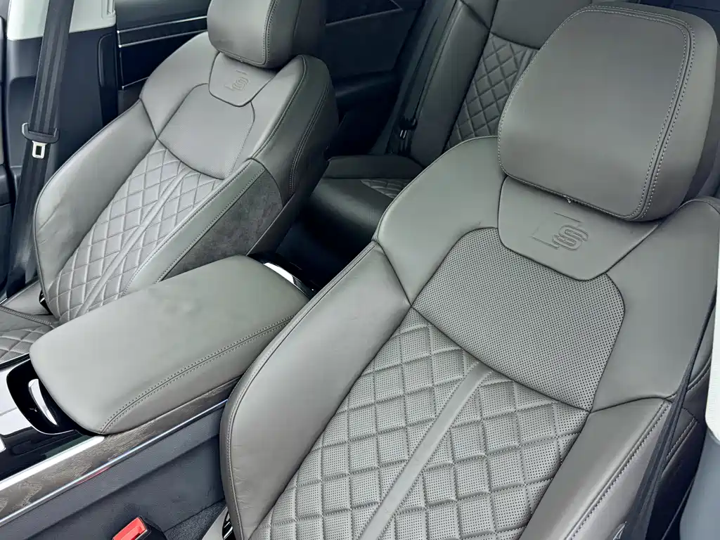 Audi A8 2021 A8L 50 TFSI quattro comfort type купить на сайте DeffCars