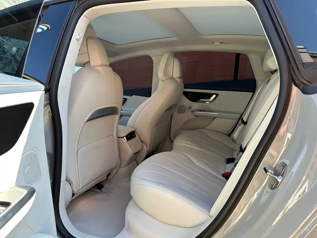 Mercedes-Benz EQE 2022 350 Pioneer Edition купить на сайте DeffCars