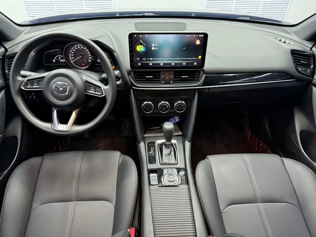 Mazda CX-4 2021 2.0L automatic two-wheel drive Blue Sky Vitality Edition купить на сайте DeffCars