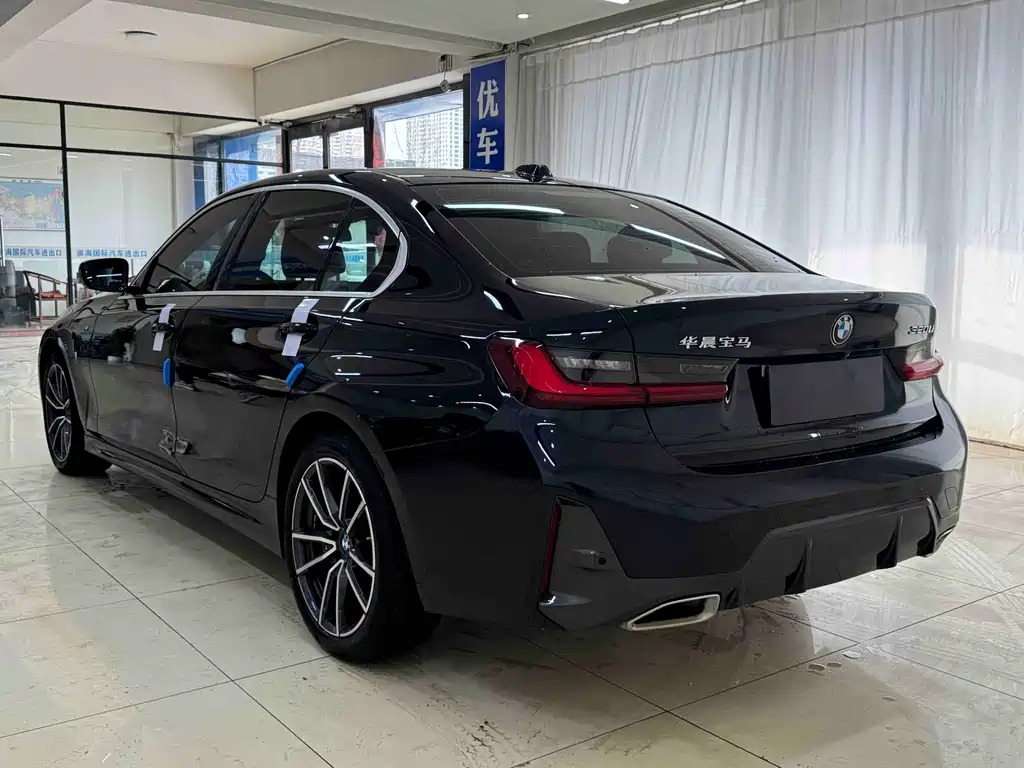 BMW 3 Series 2023 320Li M Sports Package купить на сайте DeffCars