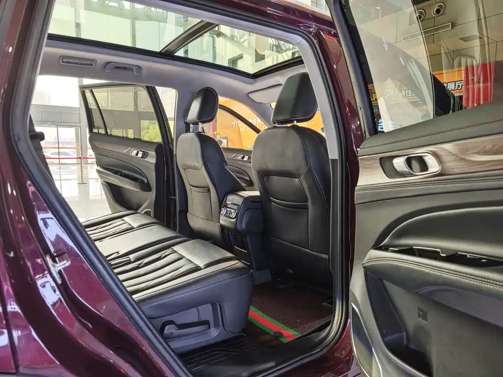 Lingyu 2021 EcoBoost 225 Collar Type PLUS 7 Seats купить на сайте DeffCars