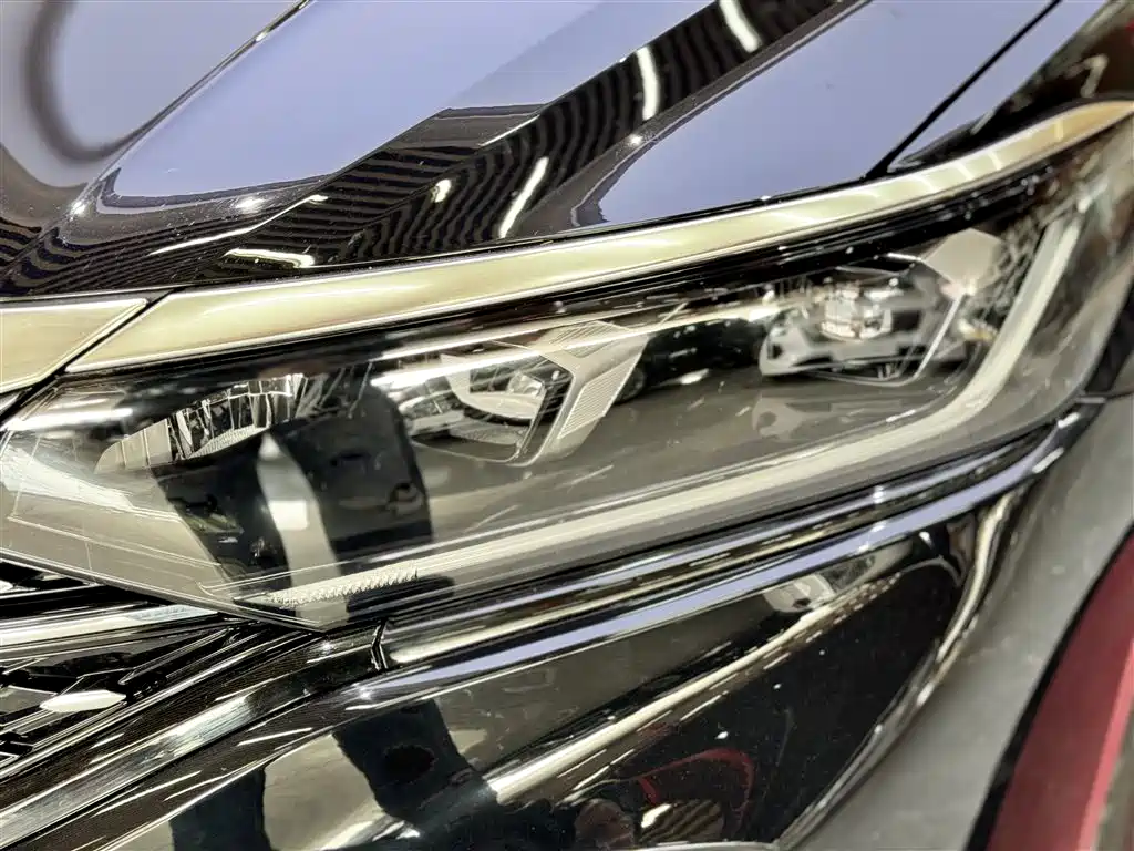 Passat 2023 330TSI Starry Sky Elite Edition купить на сайте DeffCars