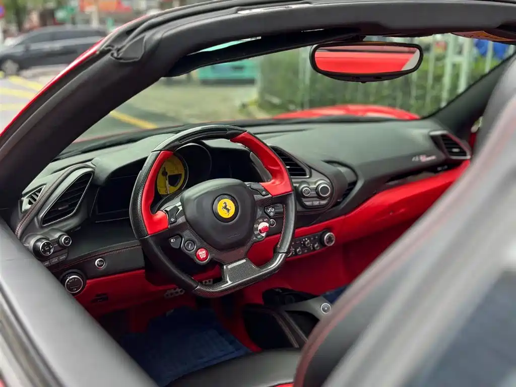Ferrari 488 2015 488 Spider купить на сайте DeffCars