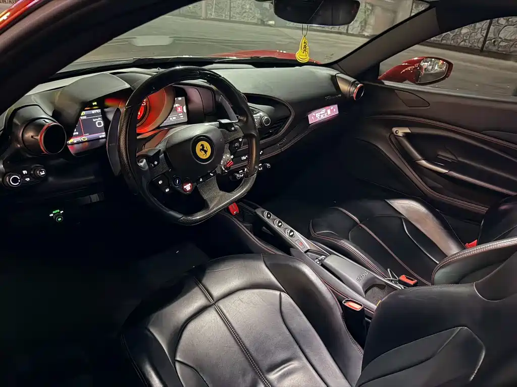 Ferrari F8 2019 Tributo 3.9T V8 купить на сайте DeffCars