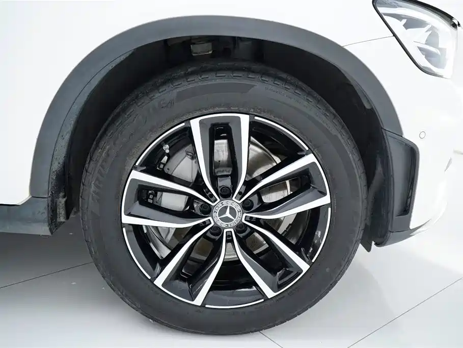 Mercedes-Benz GLC 2022 facelift GLC 260 L 4MATIC luxury model купить на сайте DeffCars