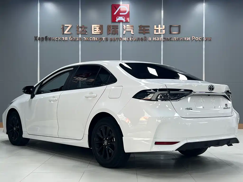 Corolla 2021 TNGA 1.5L CVT GR SPORT sports version купить на сайте DeffCars