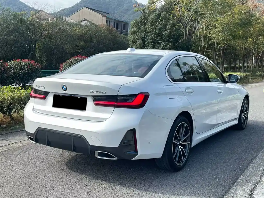 BMW 3 Series 2024 325Li M Sports Package купить на сайте DeffCars
