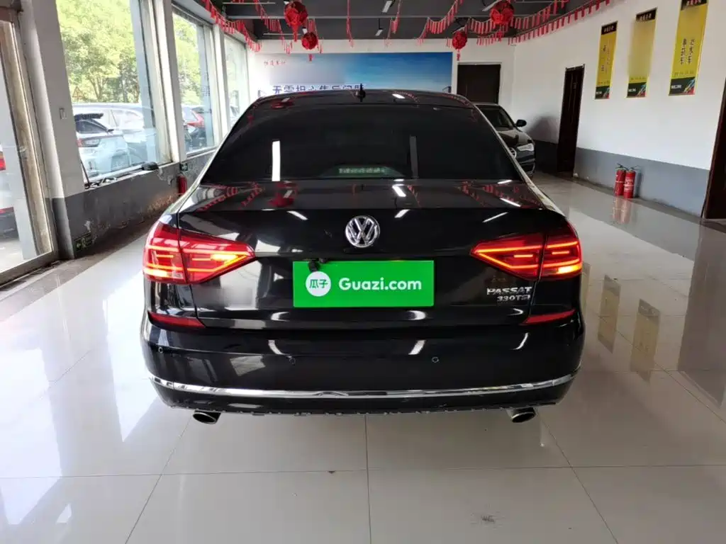 Passat 2017 330TSI DSG Premium Edition купить на сайте DeffCars