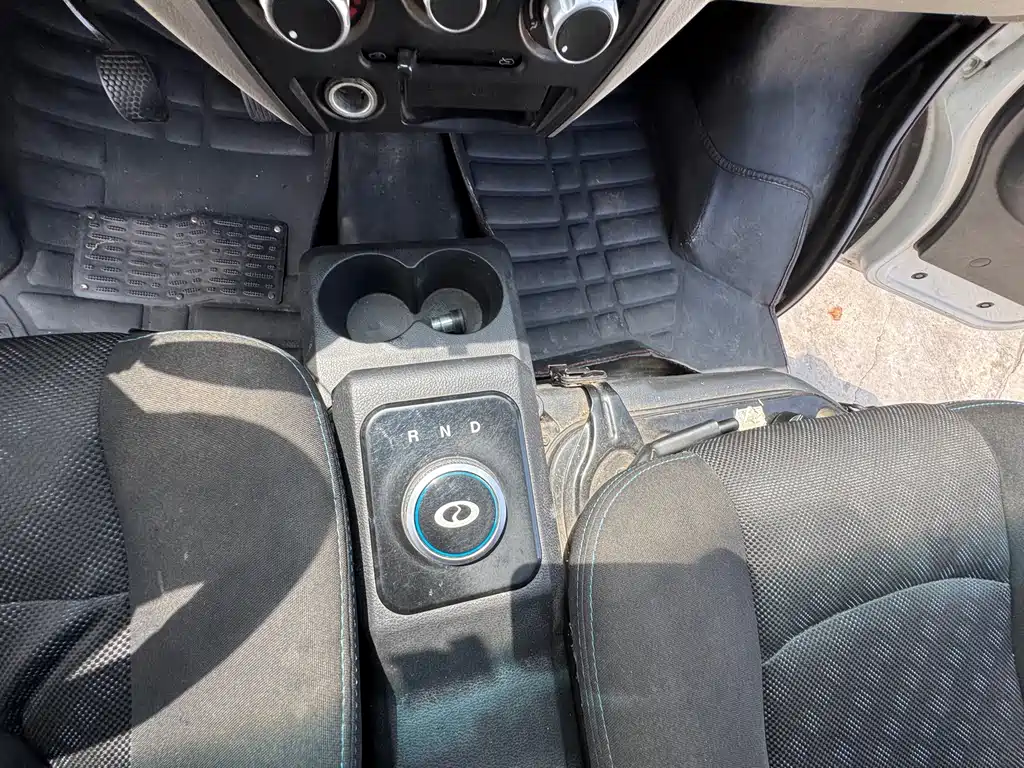 Ruichi EC35 2023 EC35V Standard 38.64 kWh купить на сайте DeffCars
