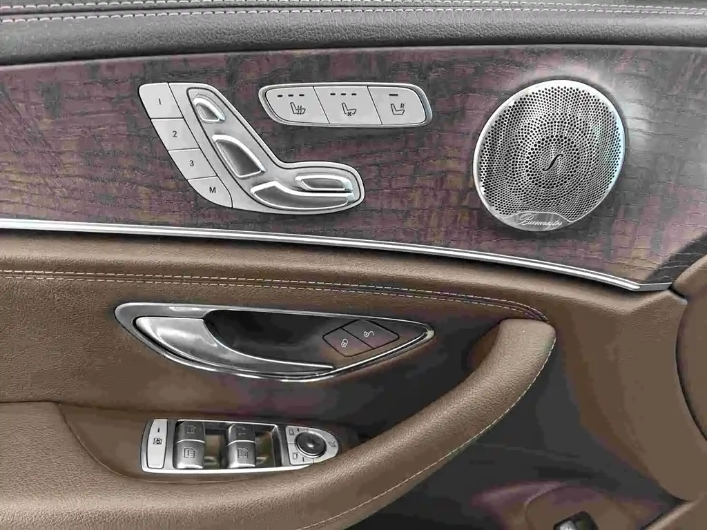 Mercedes-Benz E-Class 2020 Facelift E 300 L Special Edition купить на сайте DeffCars