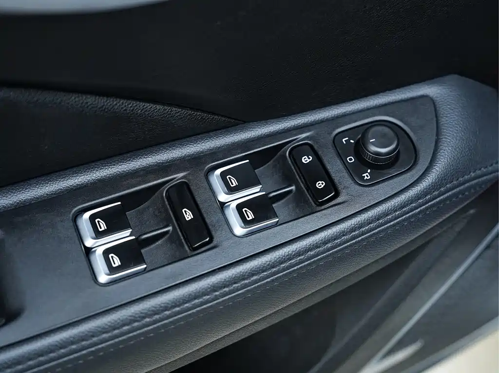 Vision 2020 1.5L Manual Asian Games Edition купить на сайте DeffCars