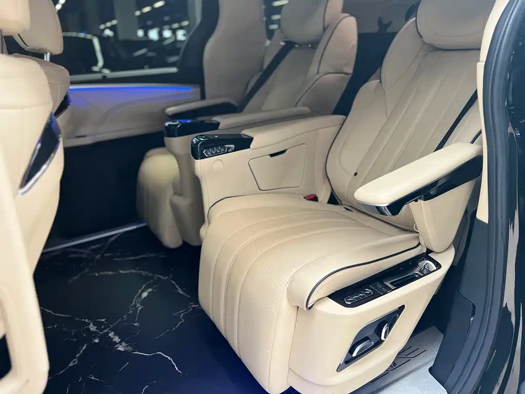 Grevia 2024 2.5L Hybrid Luxury Edition купить на сайте DeffCars