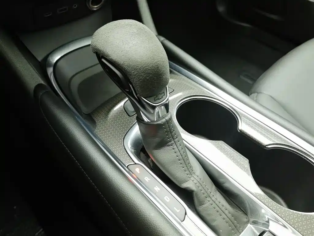 Malibu XL 2022 535T automatic sharp version купить на сайте DeffCars