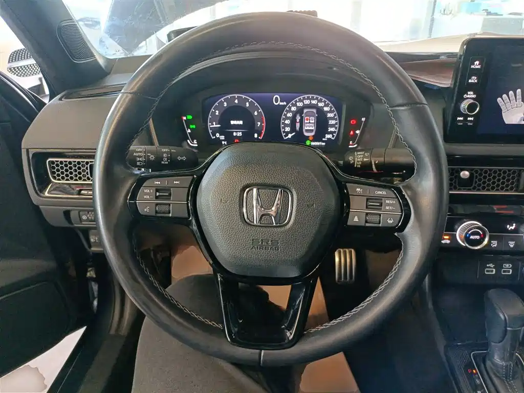 Civic 2022 240TURBO CVT combustion version купить на сайте DeffCars
