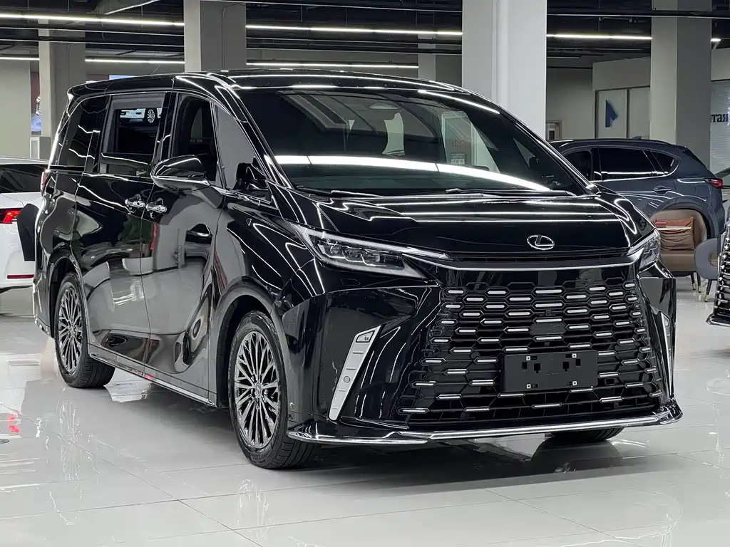 Lexus LM 2023 500h Six Seater Venerable Edition купить на сайте DeffCars