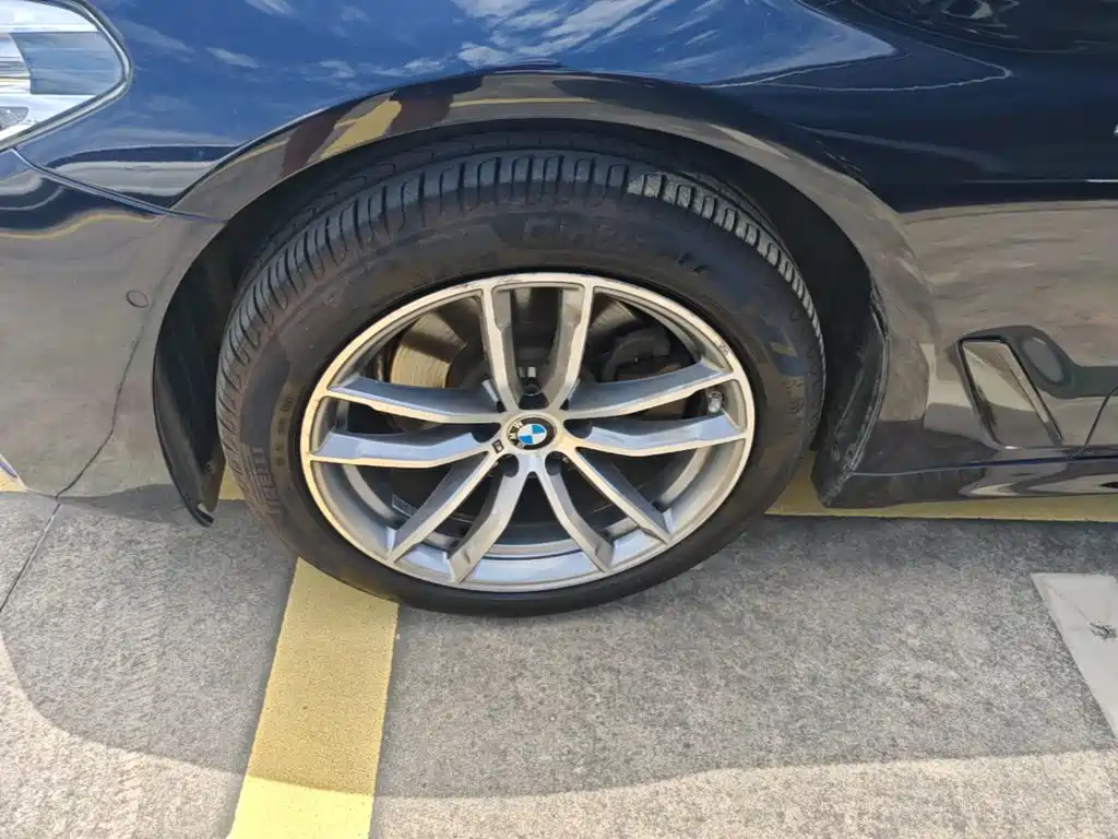 BMW 5 Series 2018 525Li M Sports Package купить на сайте DeffCars