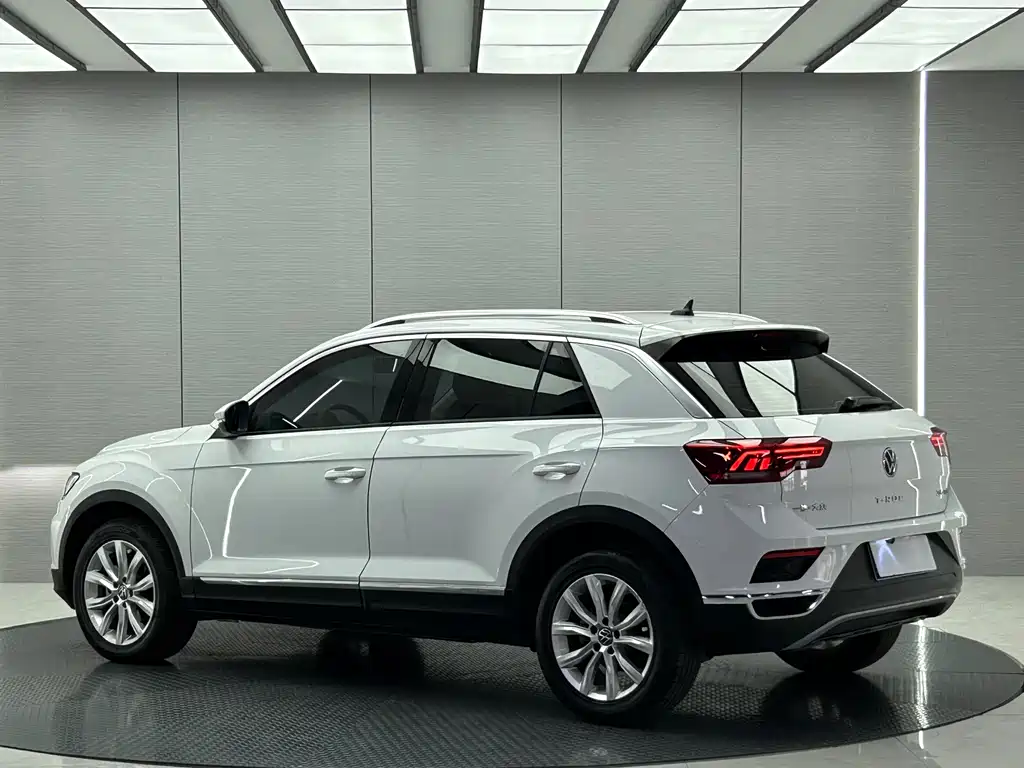 T-ROC 2022 model 280TSI DSG two-wheel drive elite PLUS купить на сайте DeffCars