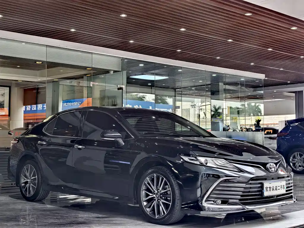 Camry 2021 2.5G Deluxe Edition купить на сайте DeffCars
