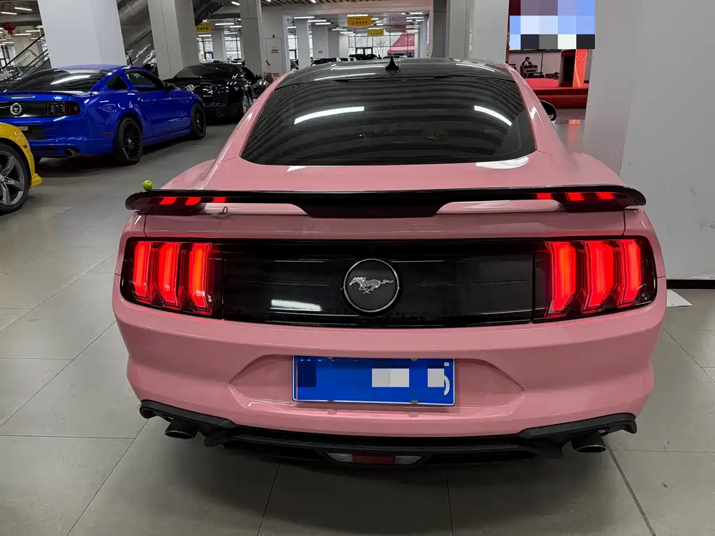 Mustang 2021 2.3T EcoBoost купить на сайте DeffCars