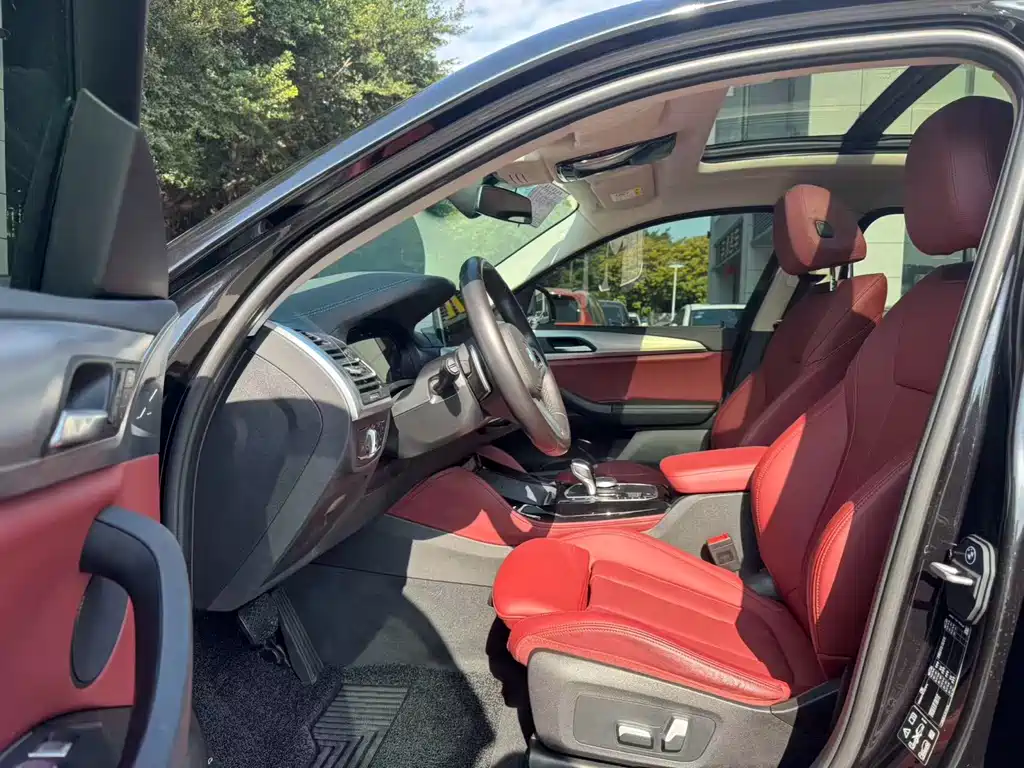 BMW X4 2022 xDrive 25i M Sports Package купить на сайте DeffCars