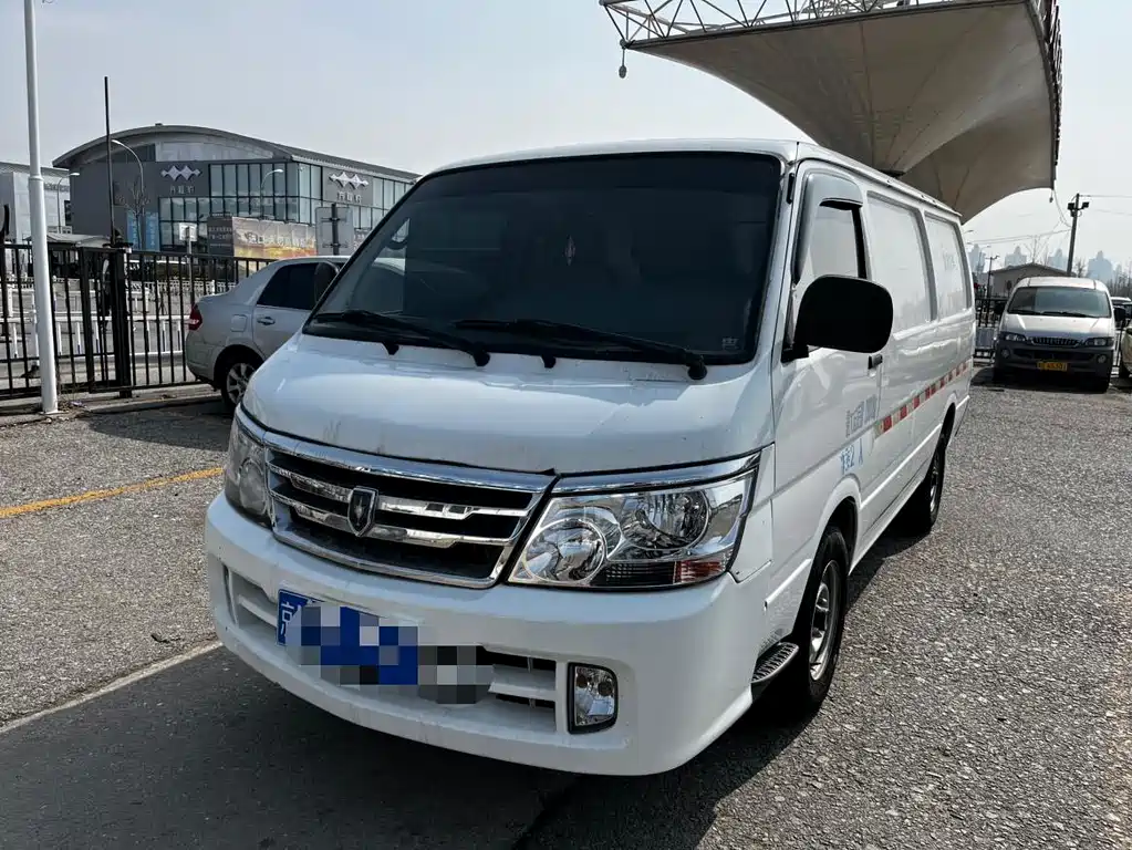 Jinbei Hiace 2018 2.0L fifth generation box cargo standard top 2 seats 4G19 купить на сайте DeffCars