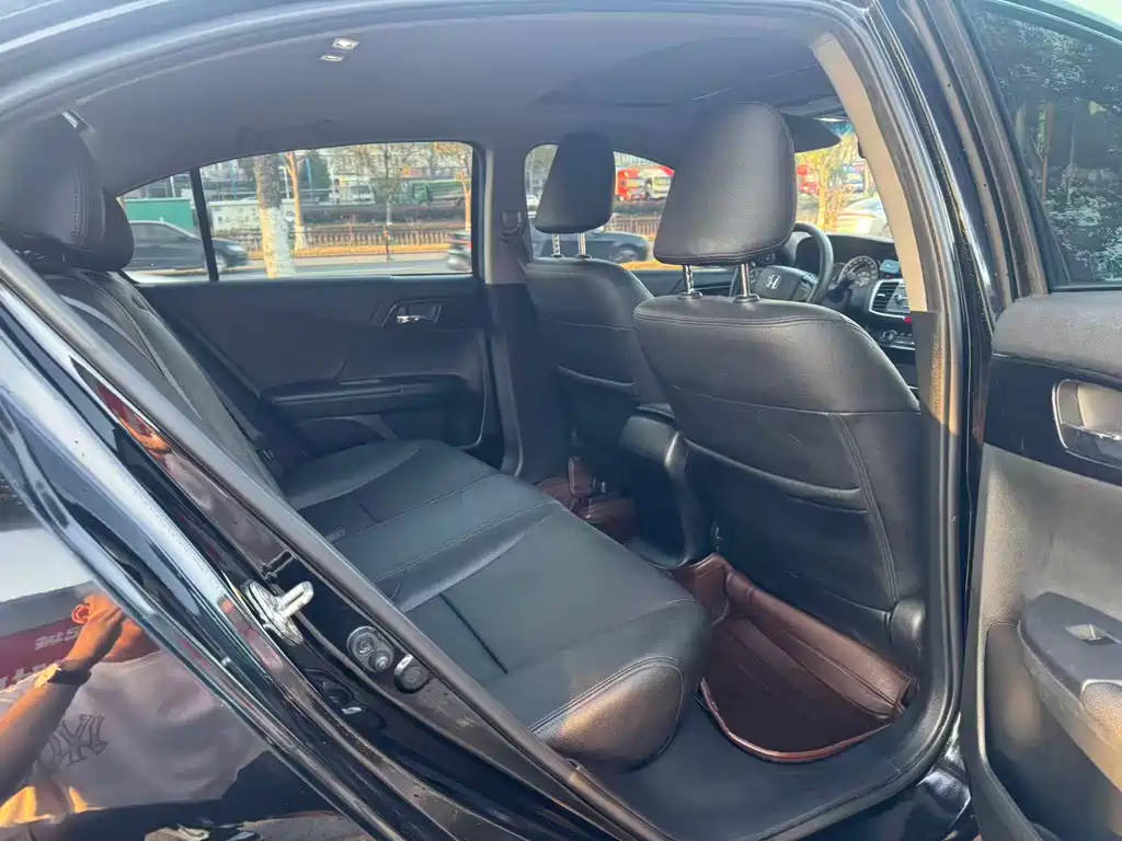 Accord 2016 2.0L Comfort Edition купить на сайте DeffCars