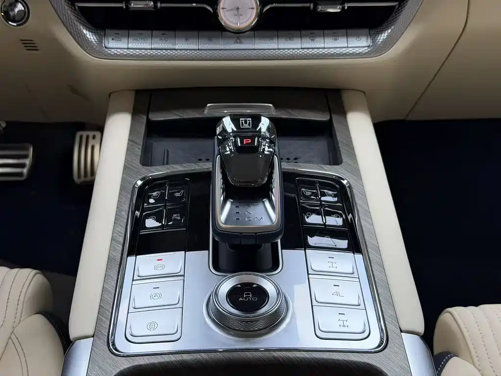 Tank 500 2022 3.0T Business Edition Landscape Type 7 Seats купить на сайте DeffCars
