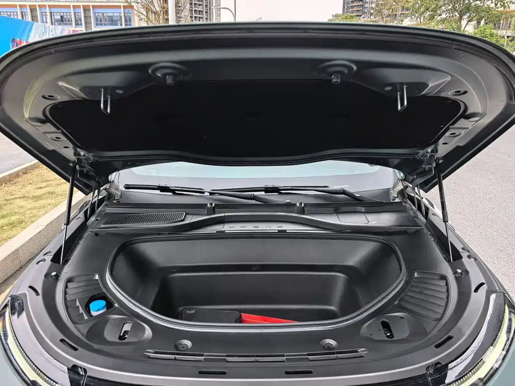 Xpeng G9 2024 model 702 Max купить на сайте DeffCars