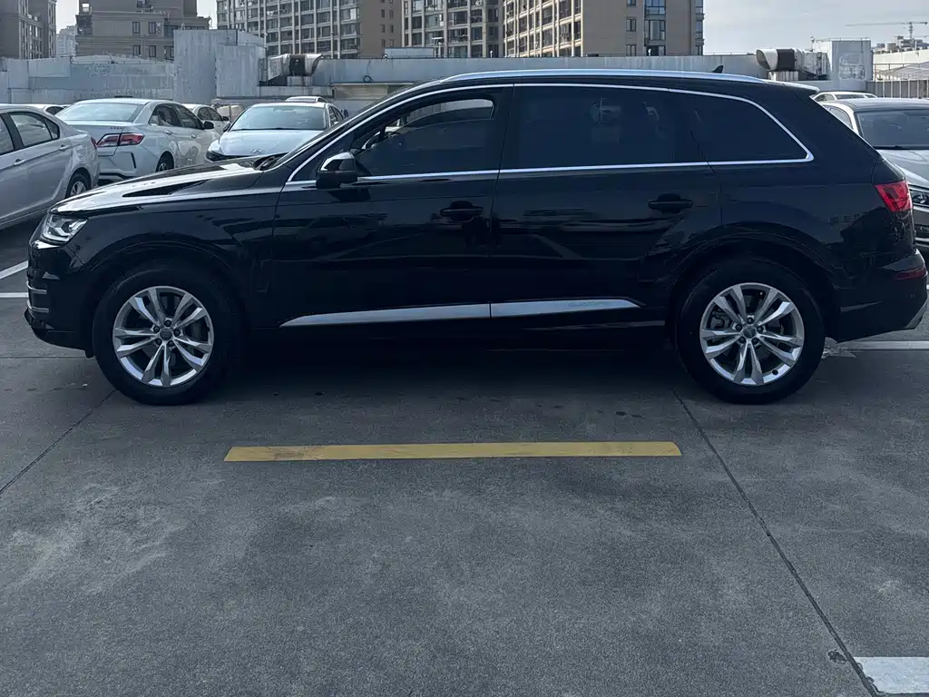 Audi Q7 2016 45 TFSI Technology купить на сайте DeffCars