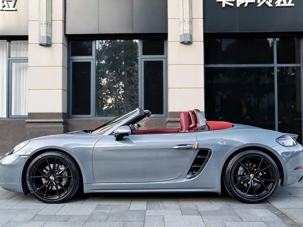 Porsche 718 2022 Boxster T 2.0T купить на сайте DeffCars