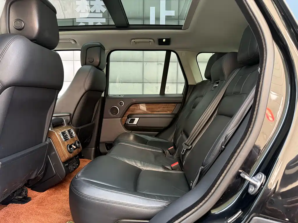 Range Rover 2018 3.0 SC V6 Vogue Edition купить на сайте DeffCars