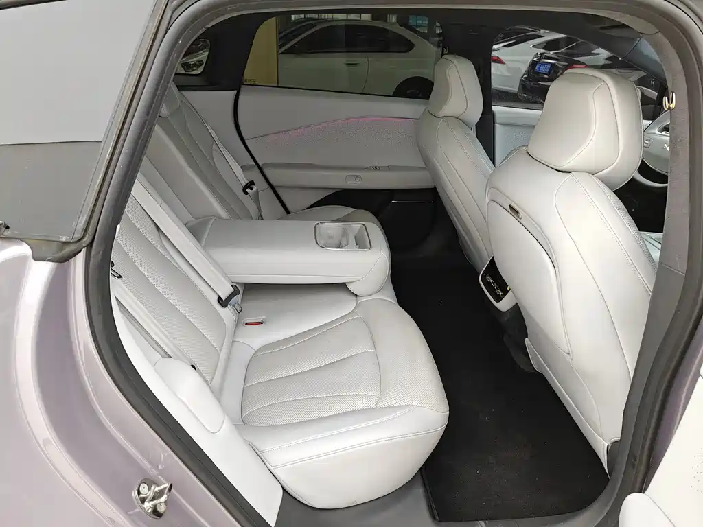 Xpeng P7+ 2024 Long Battery Life Max купить на сайте DeffCars