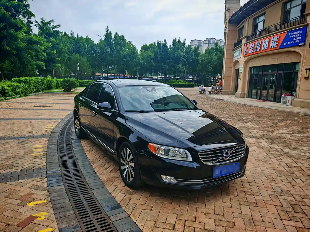 Volvo S80L 2014 2.0T T5 Smart Edition купить на сайте DeffCars