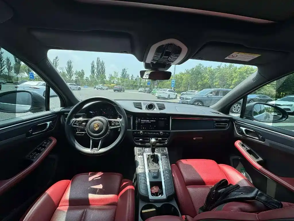 Macan 2021 2.0T купить на сайте DeffCars